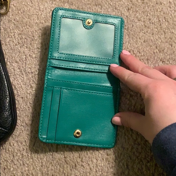 Fossil Crossbody and Mini Wallet Set - Picture 2 of 5